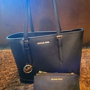 Michael Kors purse & wallet